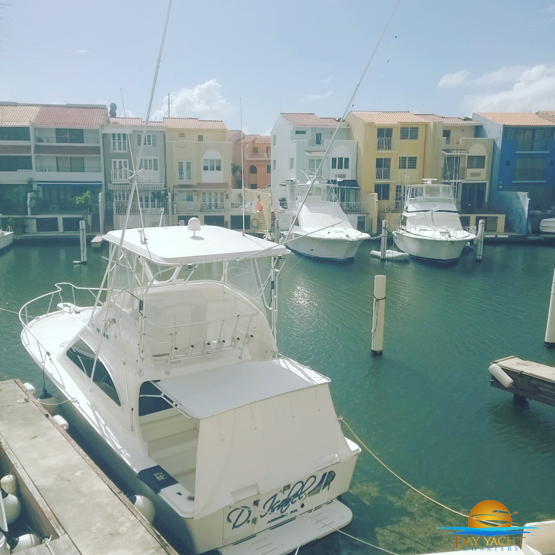 Secluded cove anchorage along the Puerto Rico coast, private yacht charter Puerto Rico